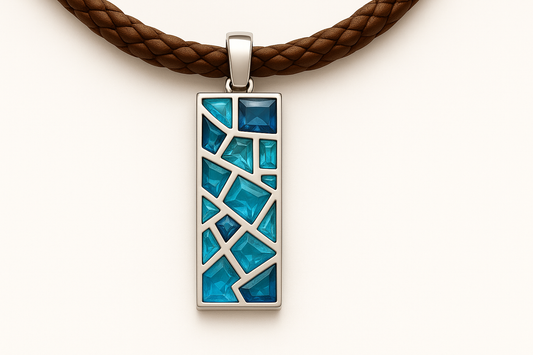 Blue-toned mosaic pendant without white stones
