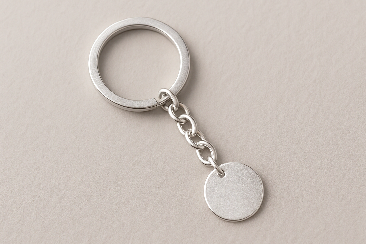 Circle pendant keychain